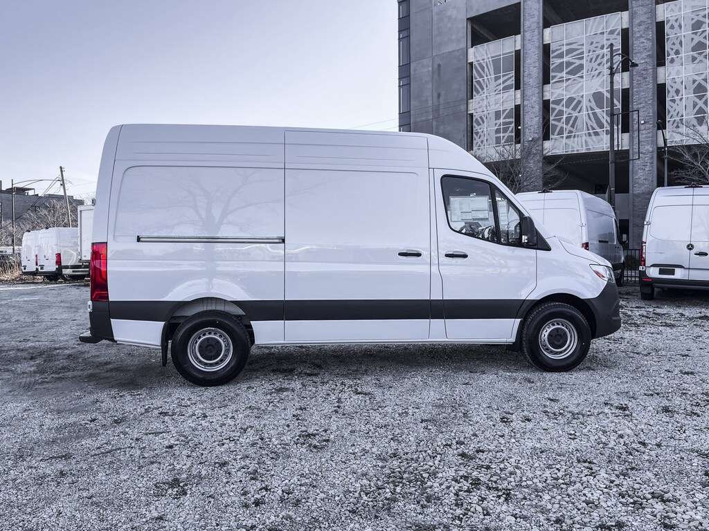 New 2026 Mercedes-Benz Sprinter Cargo Van 2500 Standard Roof I4 Diesel 144" RWD Van Cargo Van