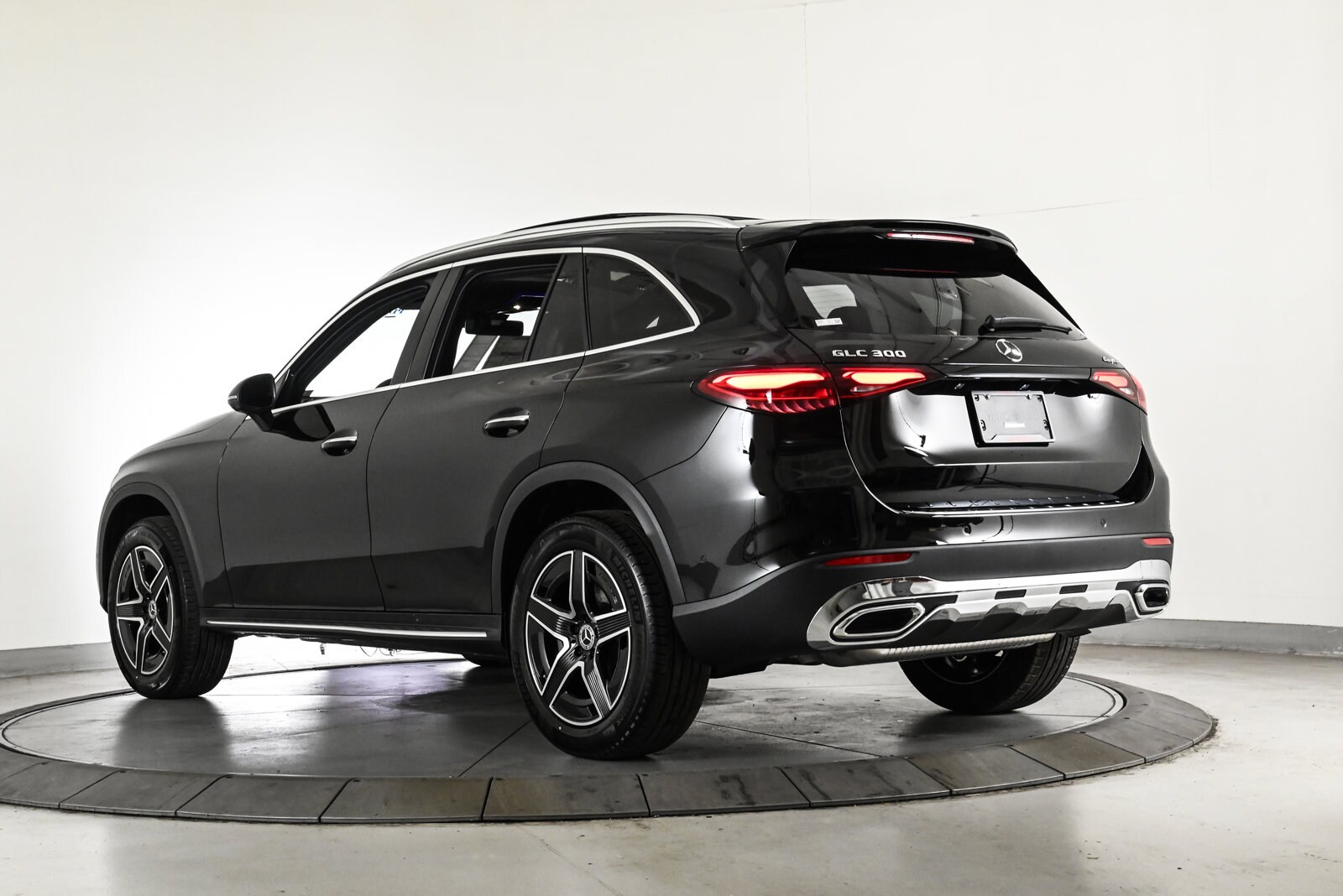 2026 MERCEDES-BENZ GLC-CLASS - Image 8