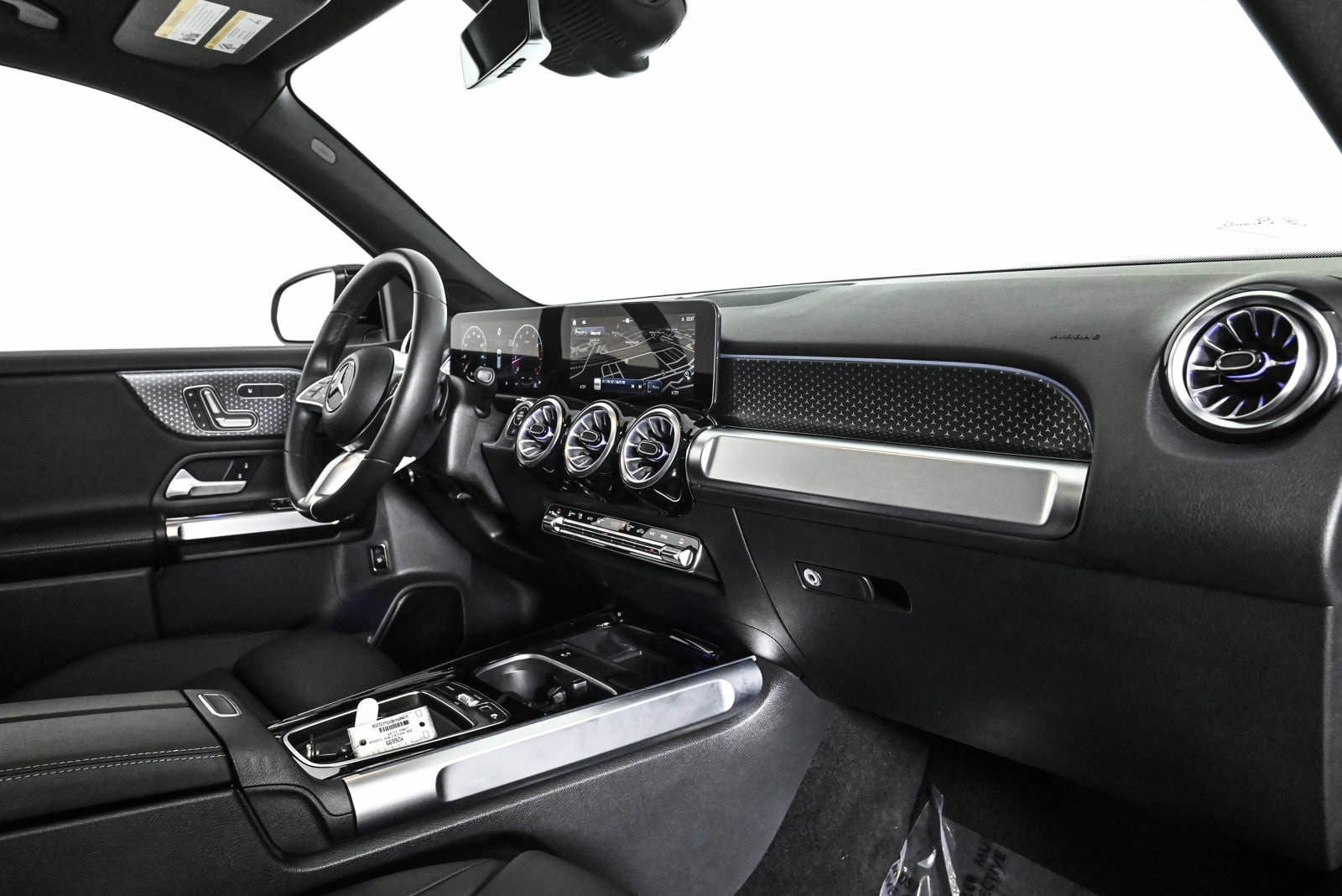 2025 MERCEDES-BENZ GLB-CLASS - Image 24