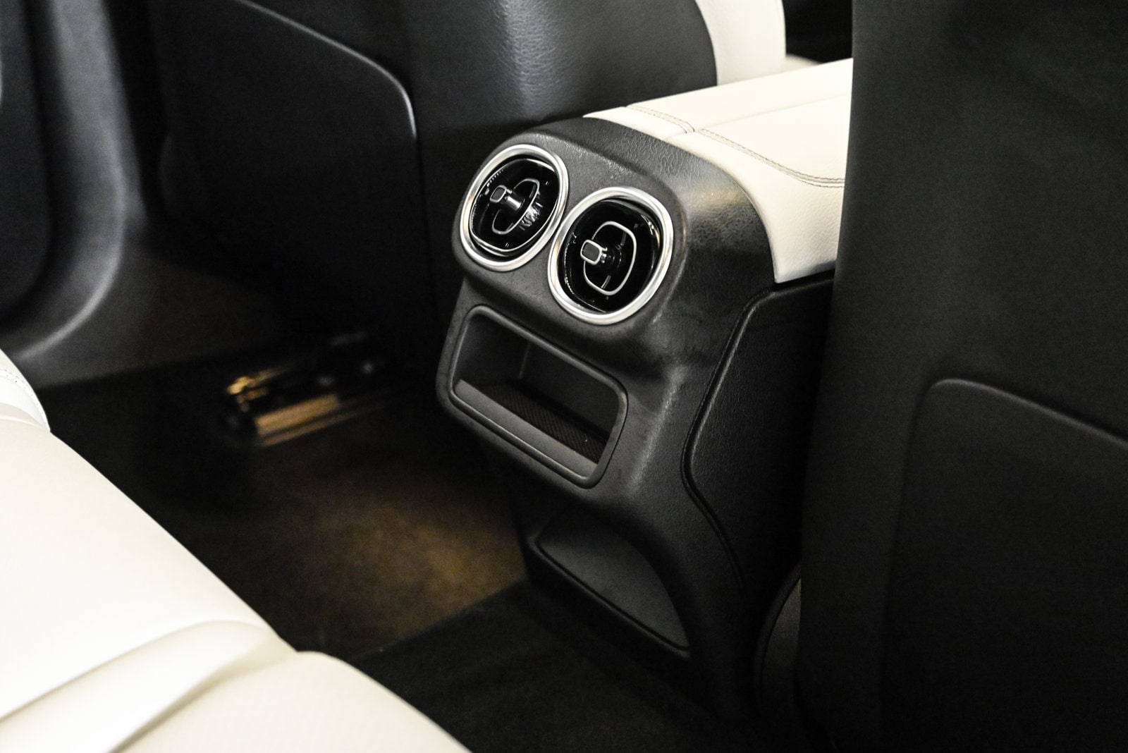 2026 MERCEDES-BENZ GLC-CLASS - Image 20