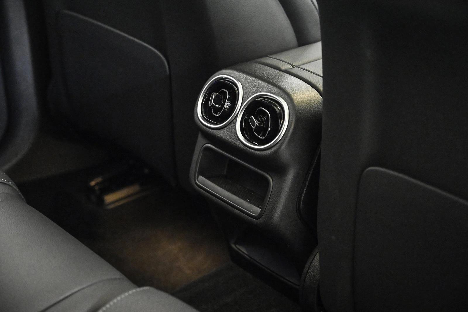 2025 MERCEDES-BENZ GLC-CLASS - Image 19