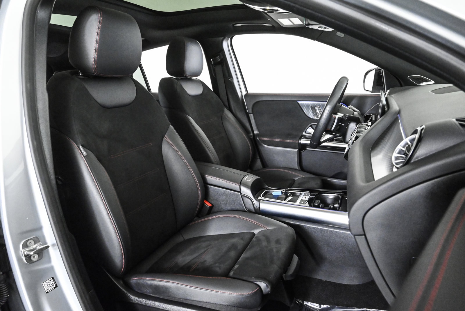 2024 MERCEDES-BENZ GLA-CLASS - Image 23