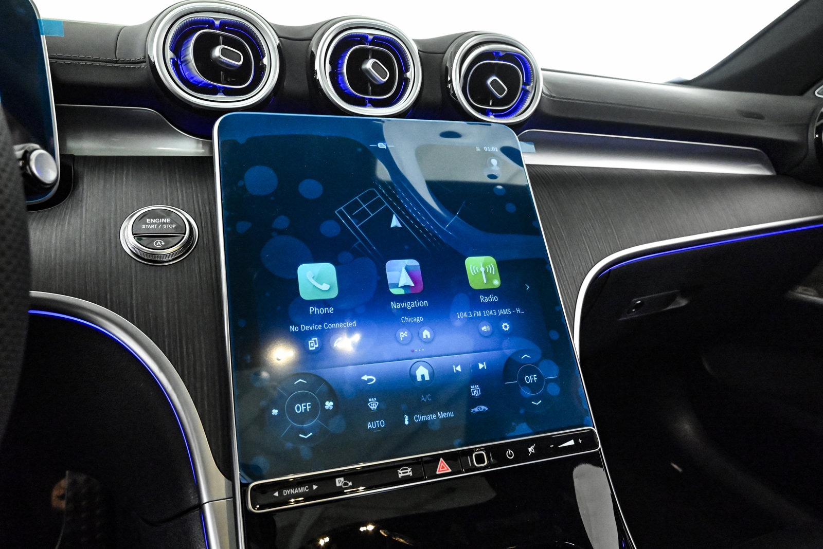 2025 MERCEDES-BENZ C-CLASS - Image 16