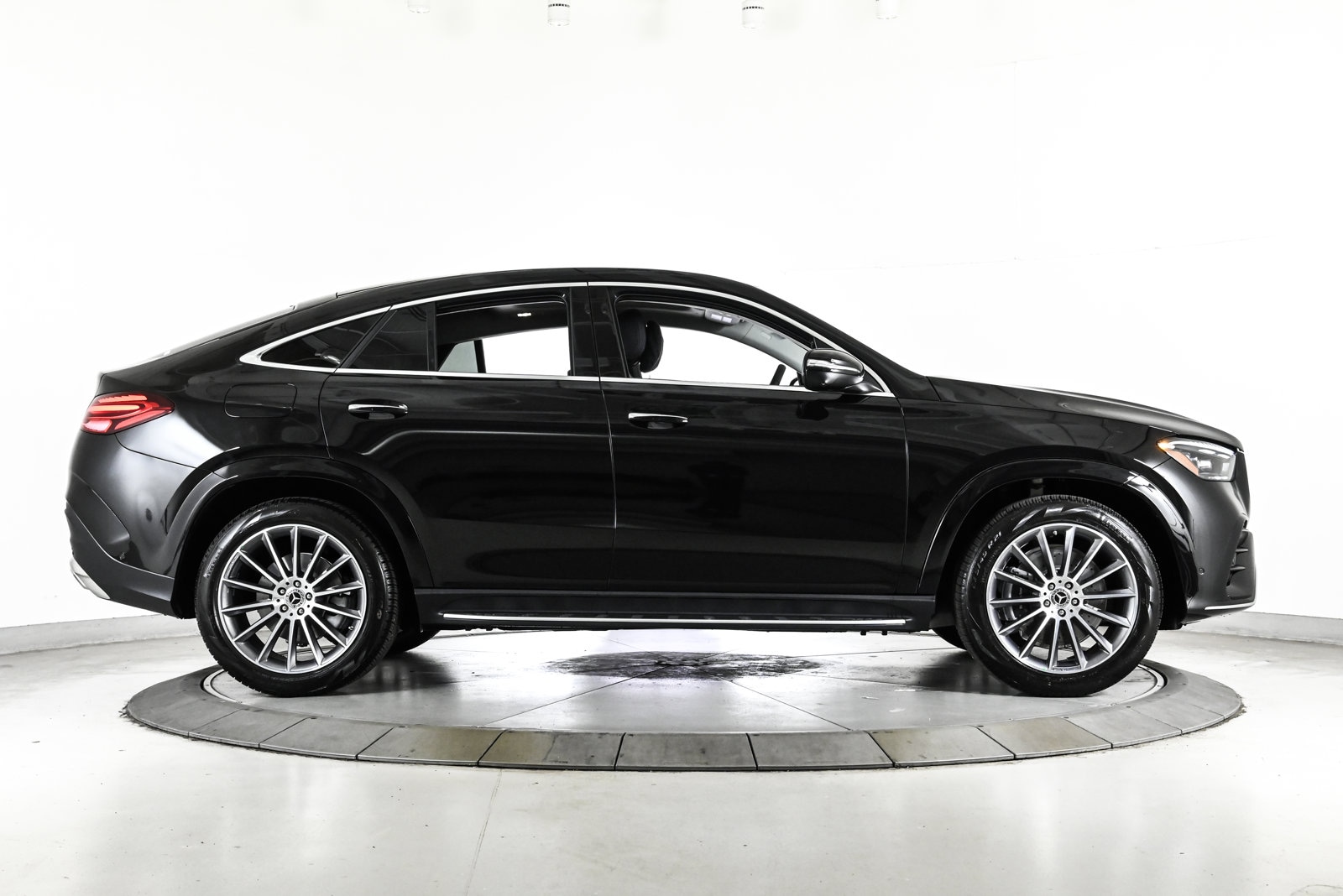 2026 MERCEDES-BENZ GLE-CLASS - Image 4