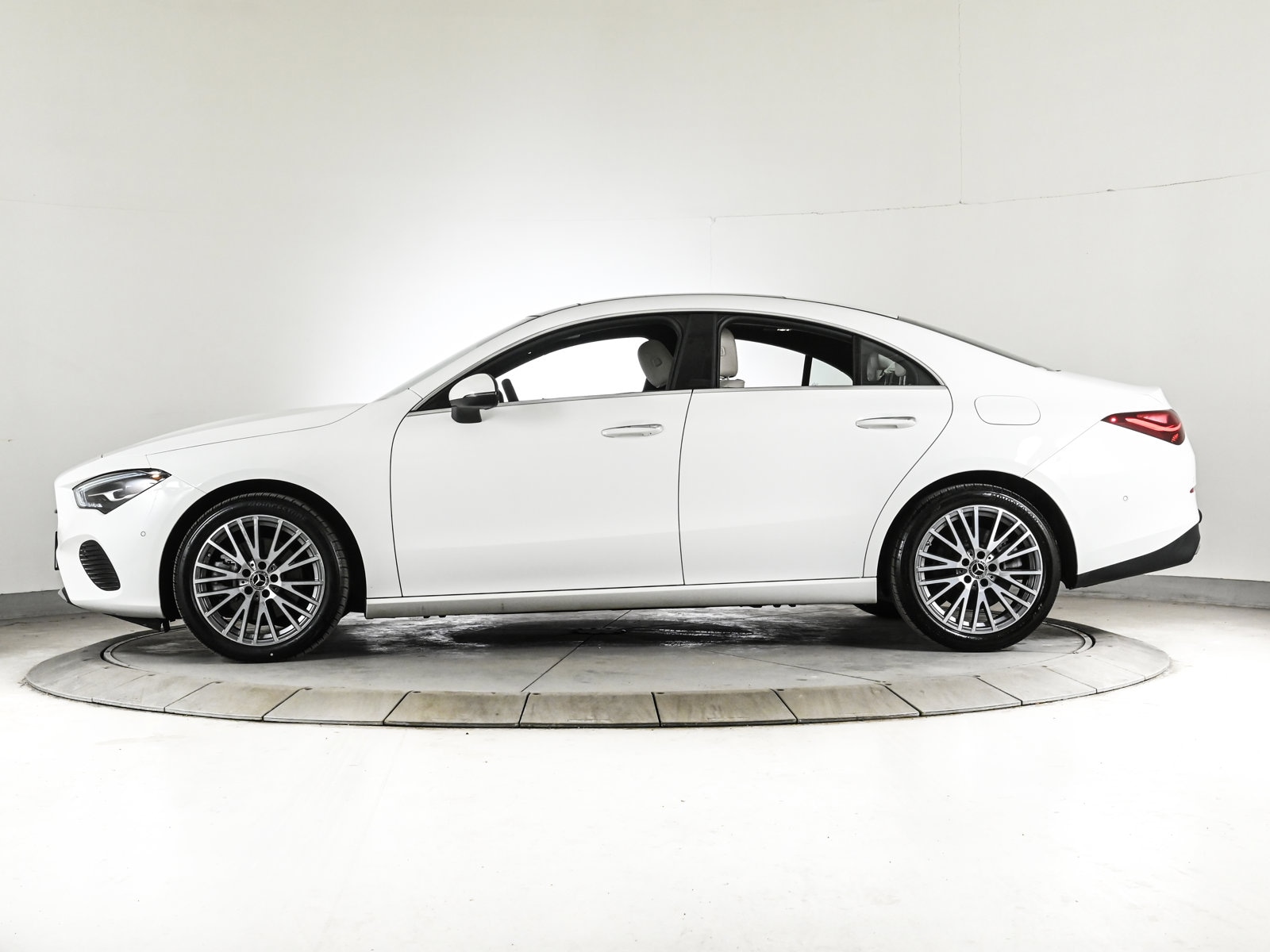 2025 MERCEDES-BENZ CLA-CLASS - Image 8