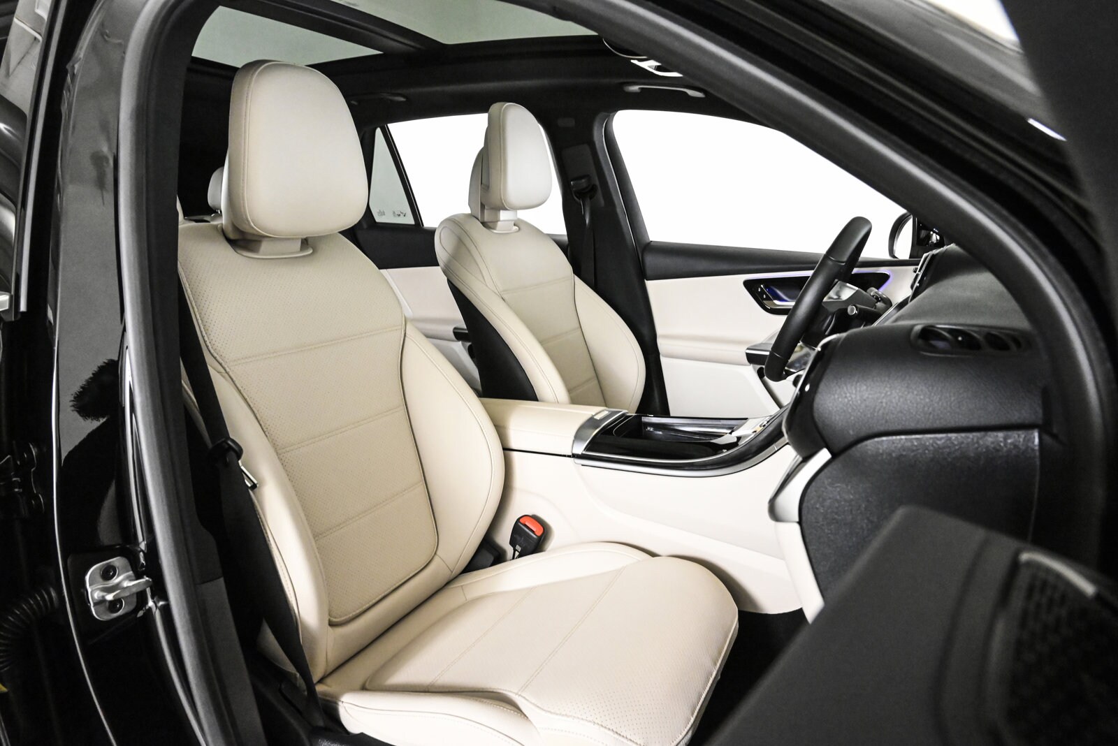 2026 MERCEDES-BENZ GLC-CLASS - Image 23