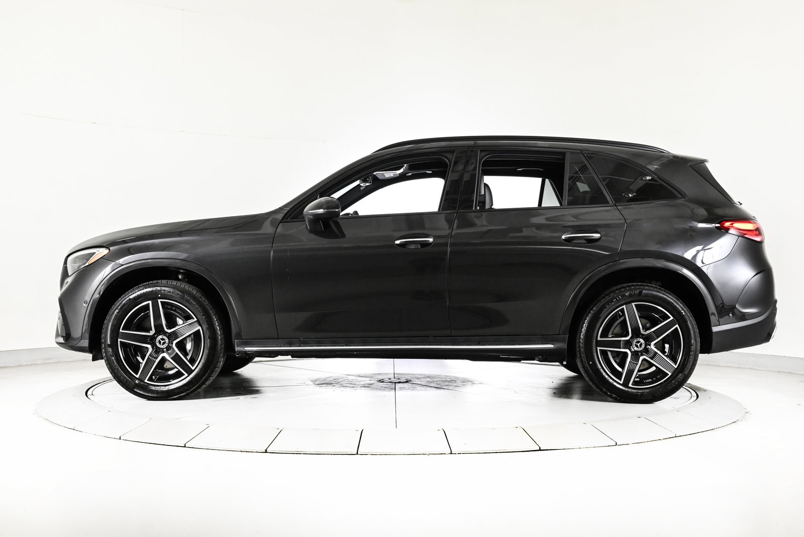 2026 MERCEDES-BENZ GLC-CLASS - Image 8