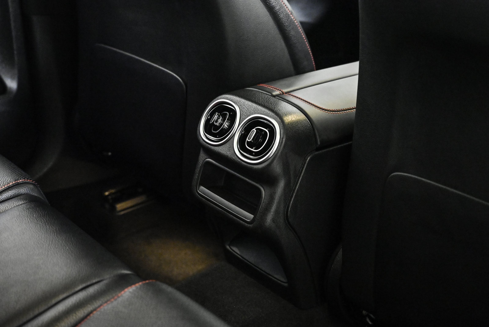 2026 MERCEDES-BENZ GLC-CLASS - Image 19