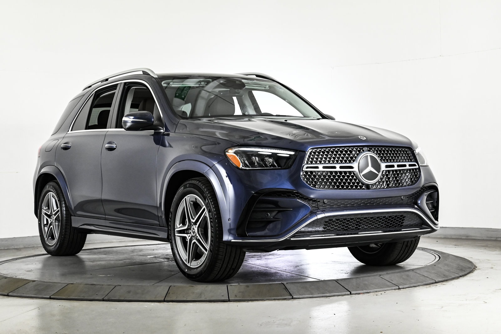 2026 MERCEDES-BENZ GLE-CLASS - Image 3