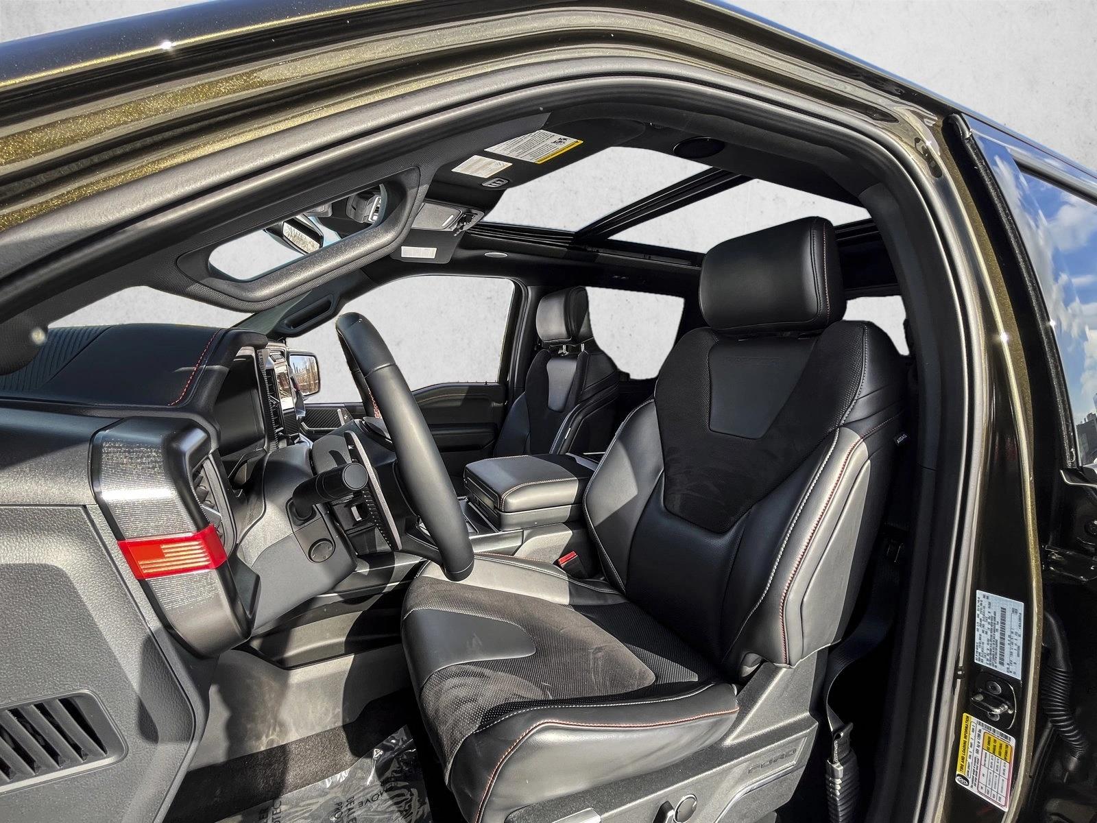 2025 FORD F-150 - Image 16