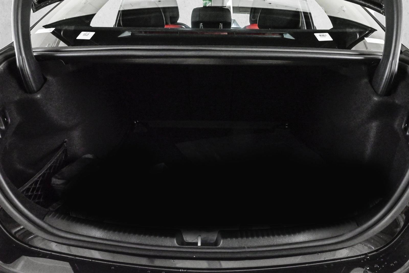 2026 MERCEDES-BENZ C-CLASS - Image 6