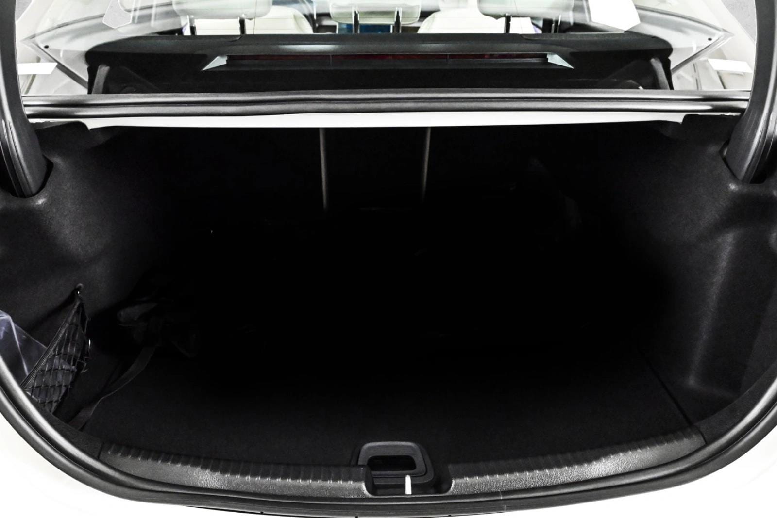 2025 MERCEDES-BENZ C-CLASS - Image 6