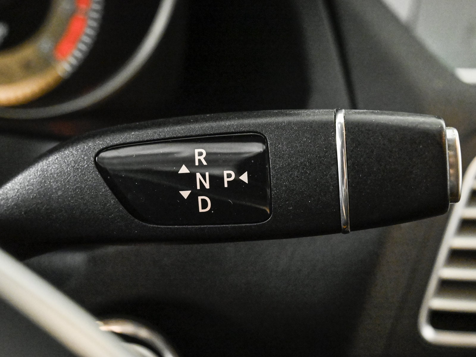 2017 MERCEDES-BENZ E-CLASS - Image 12