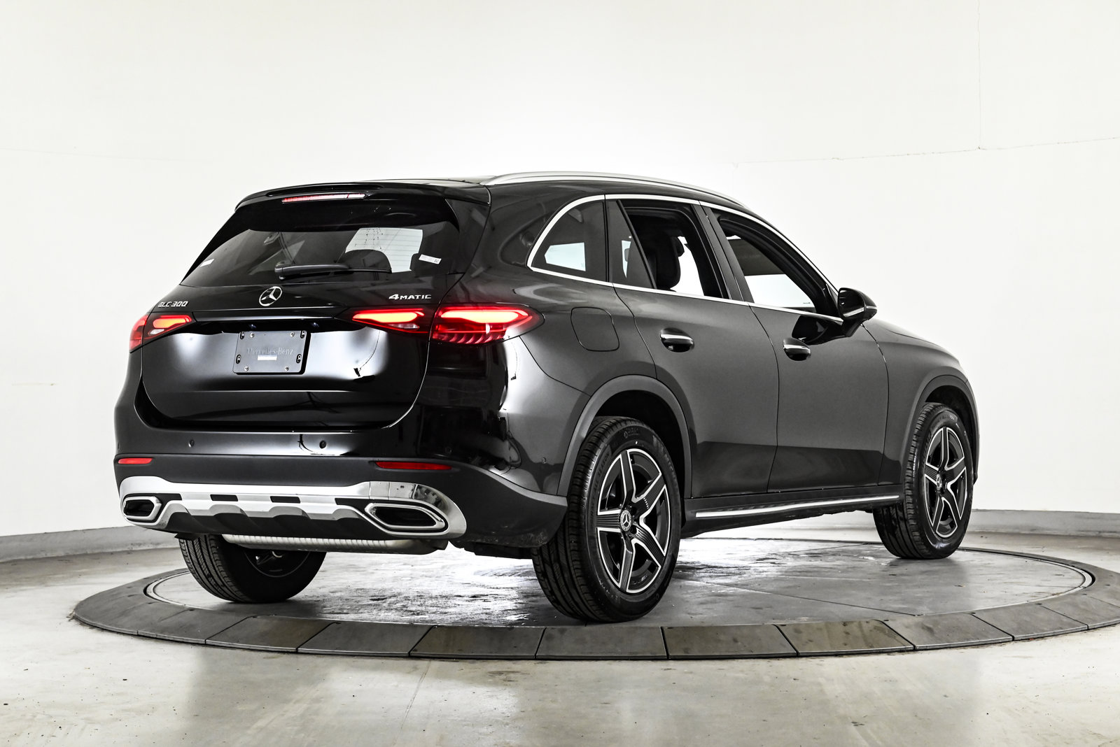 2026 MERCEDES-BENZ GLC-CLASS - Image 5