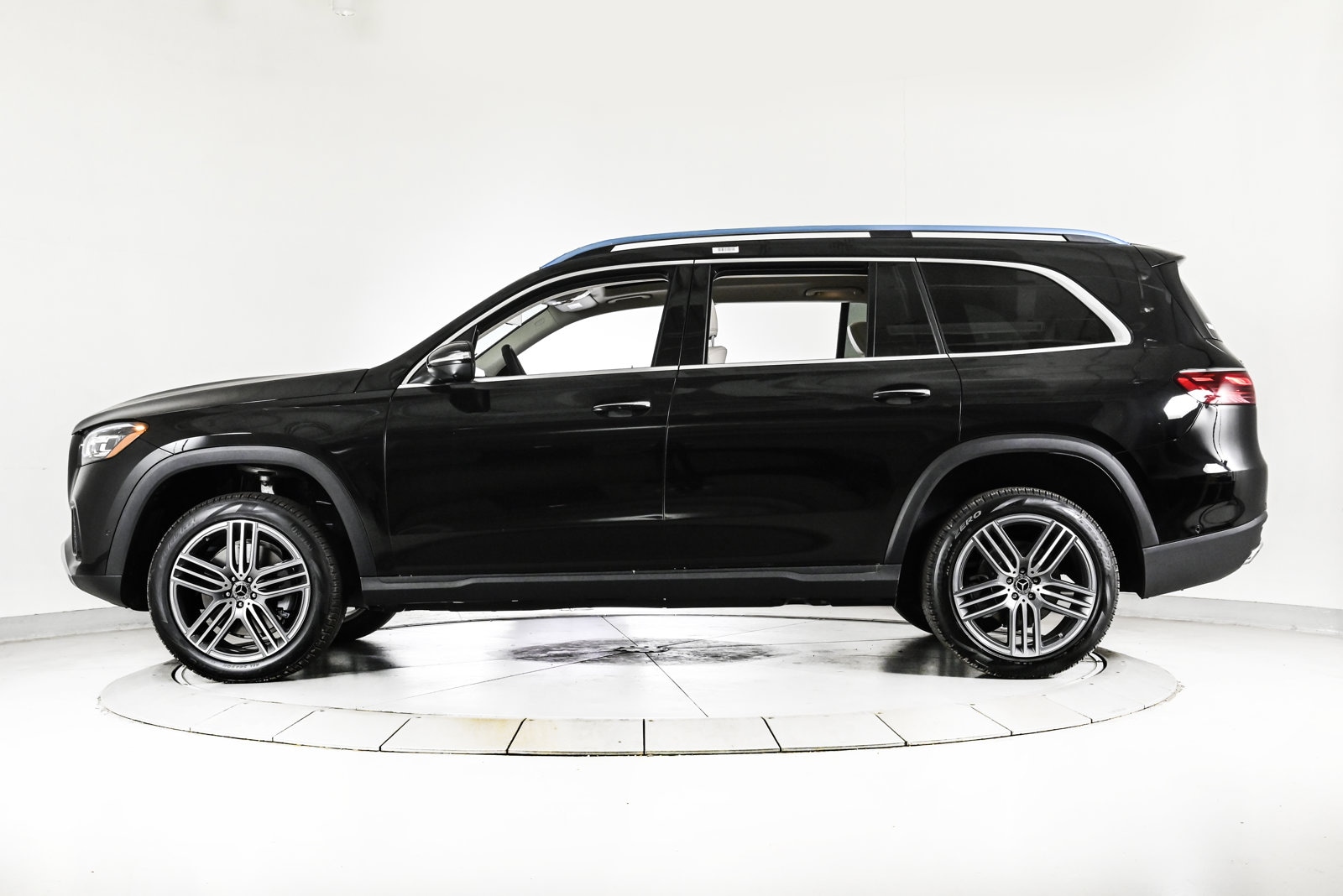 2026 MERCEDES-BENZ GLS-CLASS - Image 9