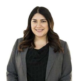 Staff member Andrea Ramirez from ID_8d3705