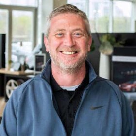 Staff member Erick Mcgregor from ID_1a22e2