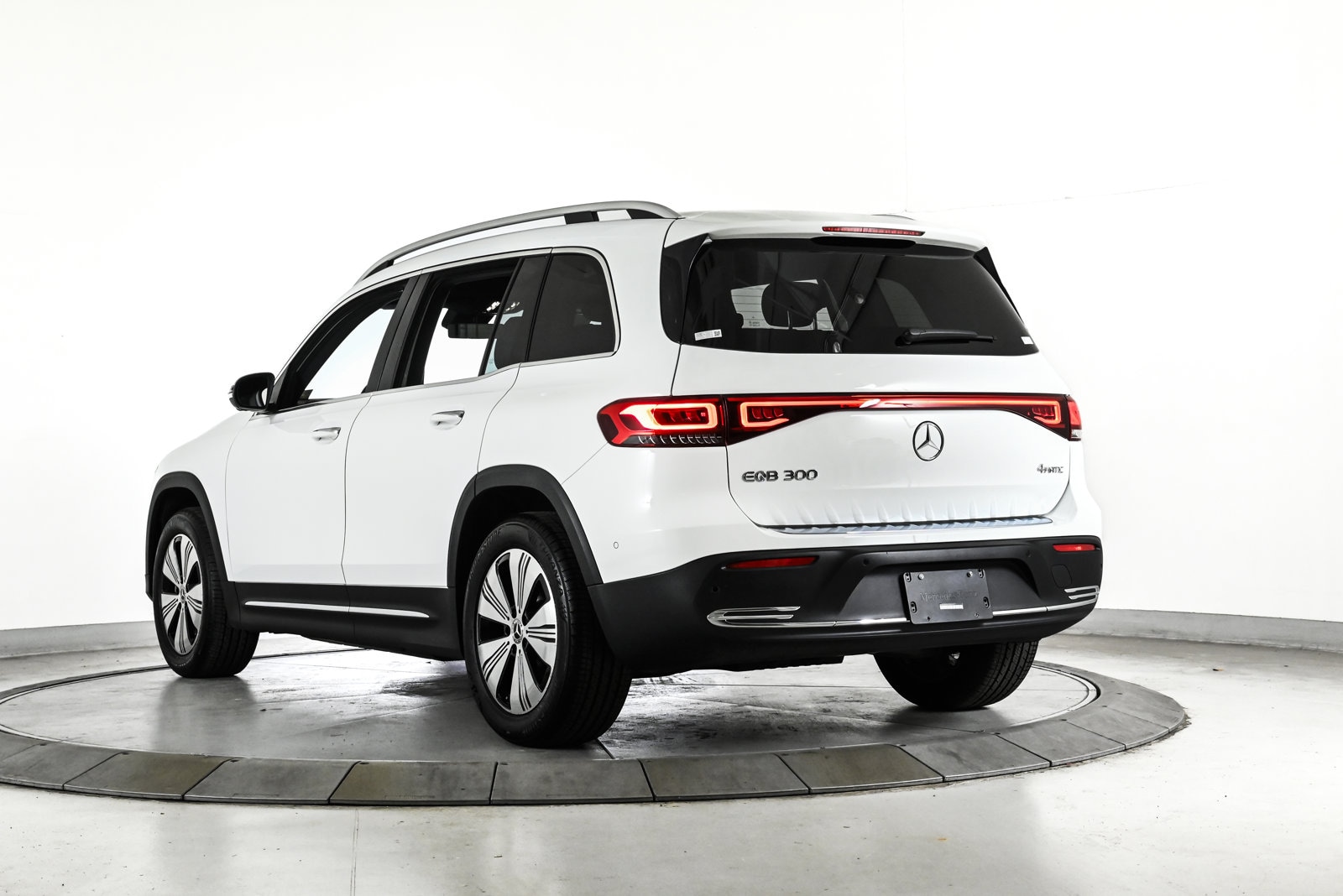 2023 MERCEDES-BENZ EQB-CLASS - Image 8