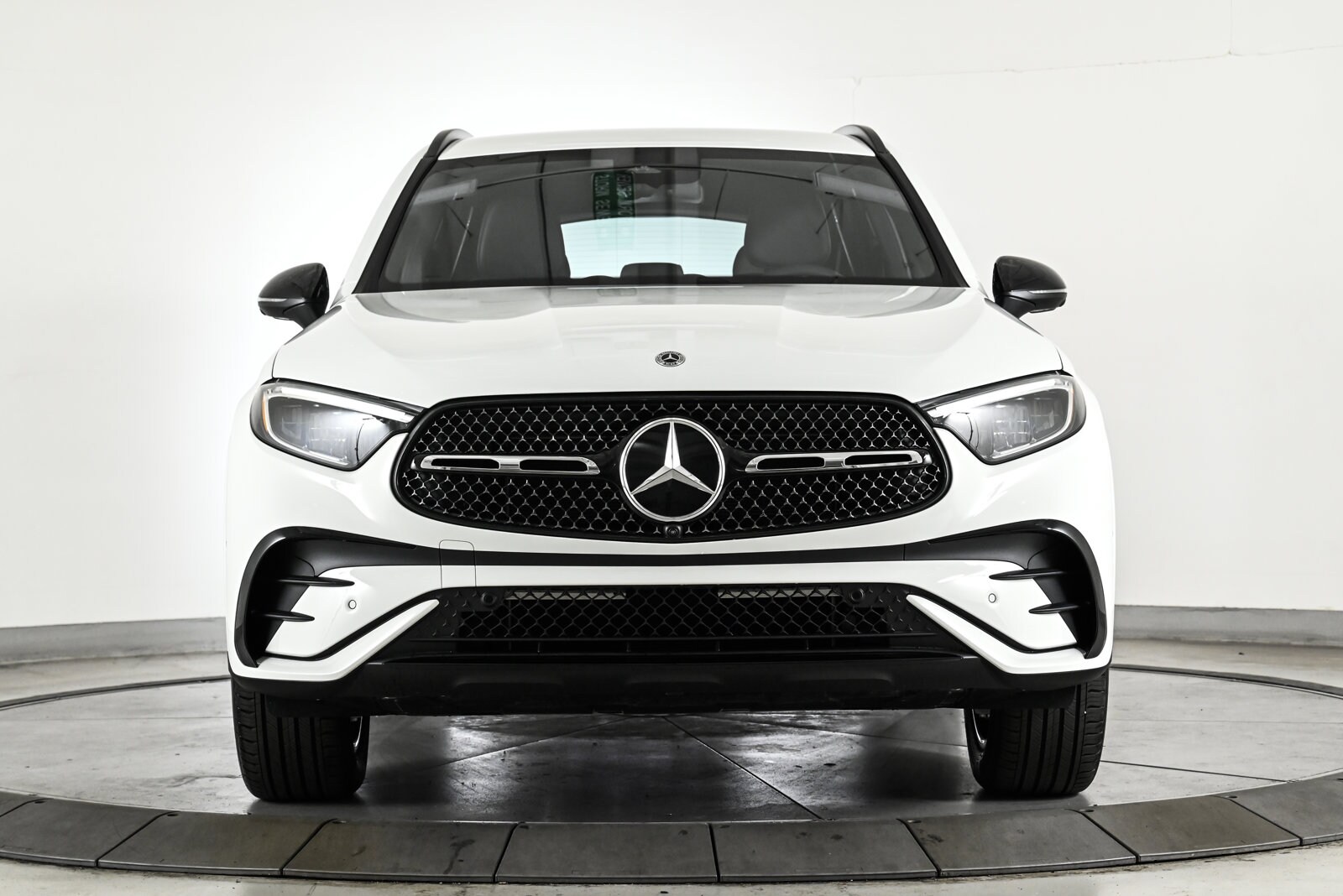 2026 MERCEDES-BENZ GLC-CLASS - Image 2