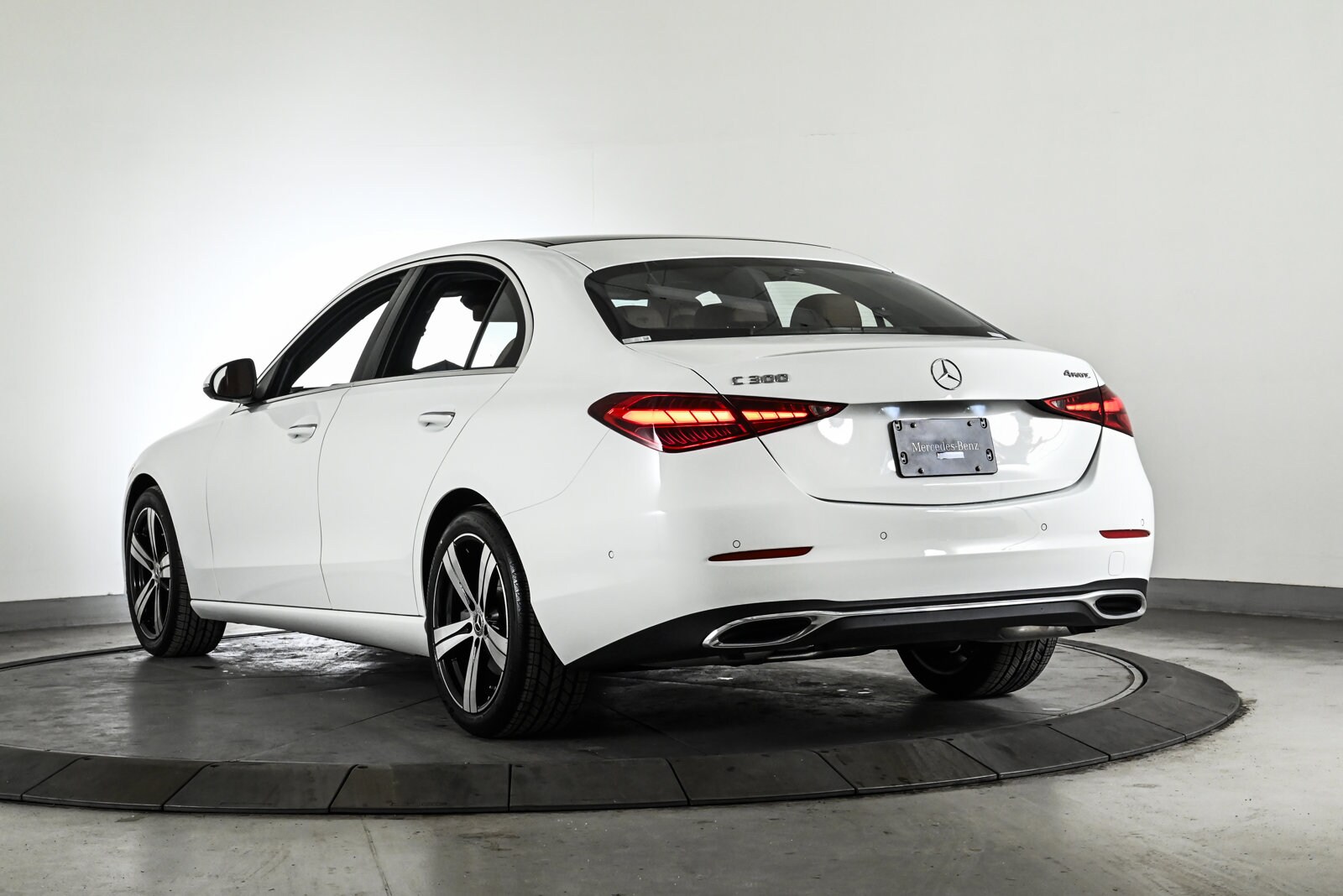 2026 MERCEDES-BENZ C-CLASS - Image 8