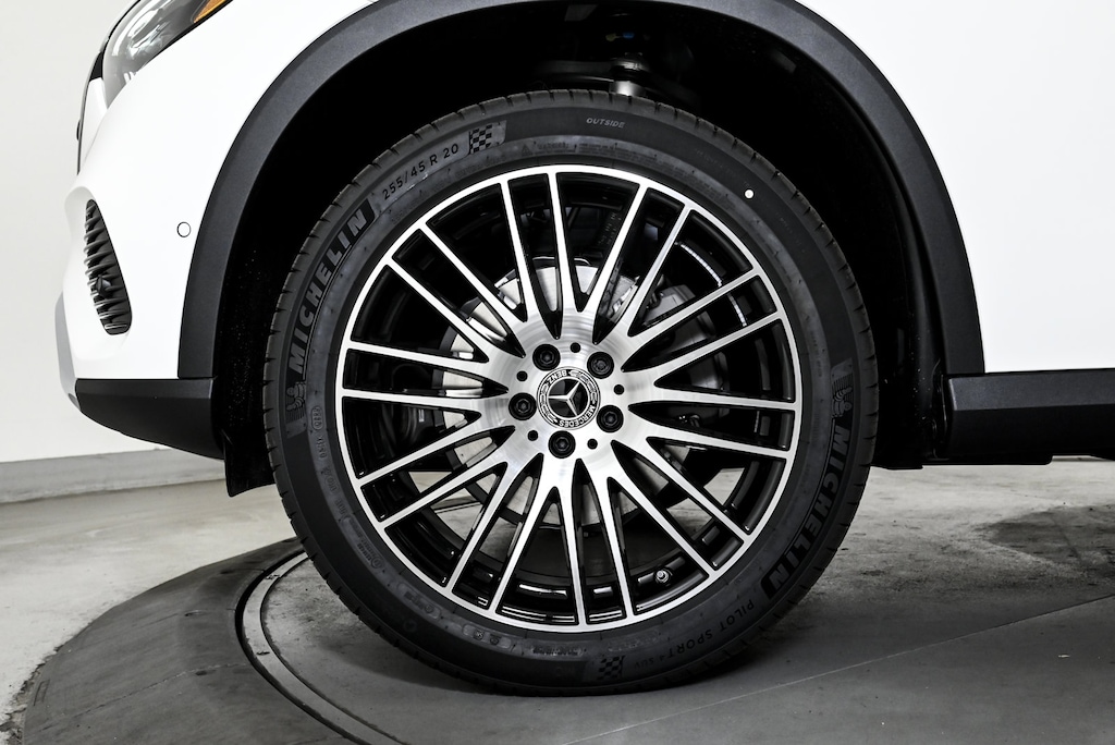 New 2025 Mercedes-Benz GLC GLC 300 4MATIC ® SUV SUV