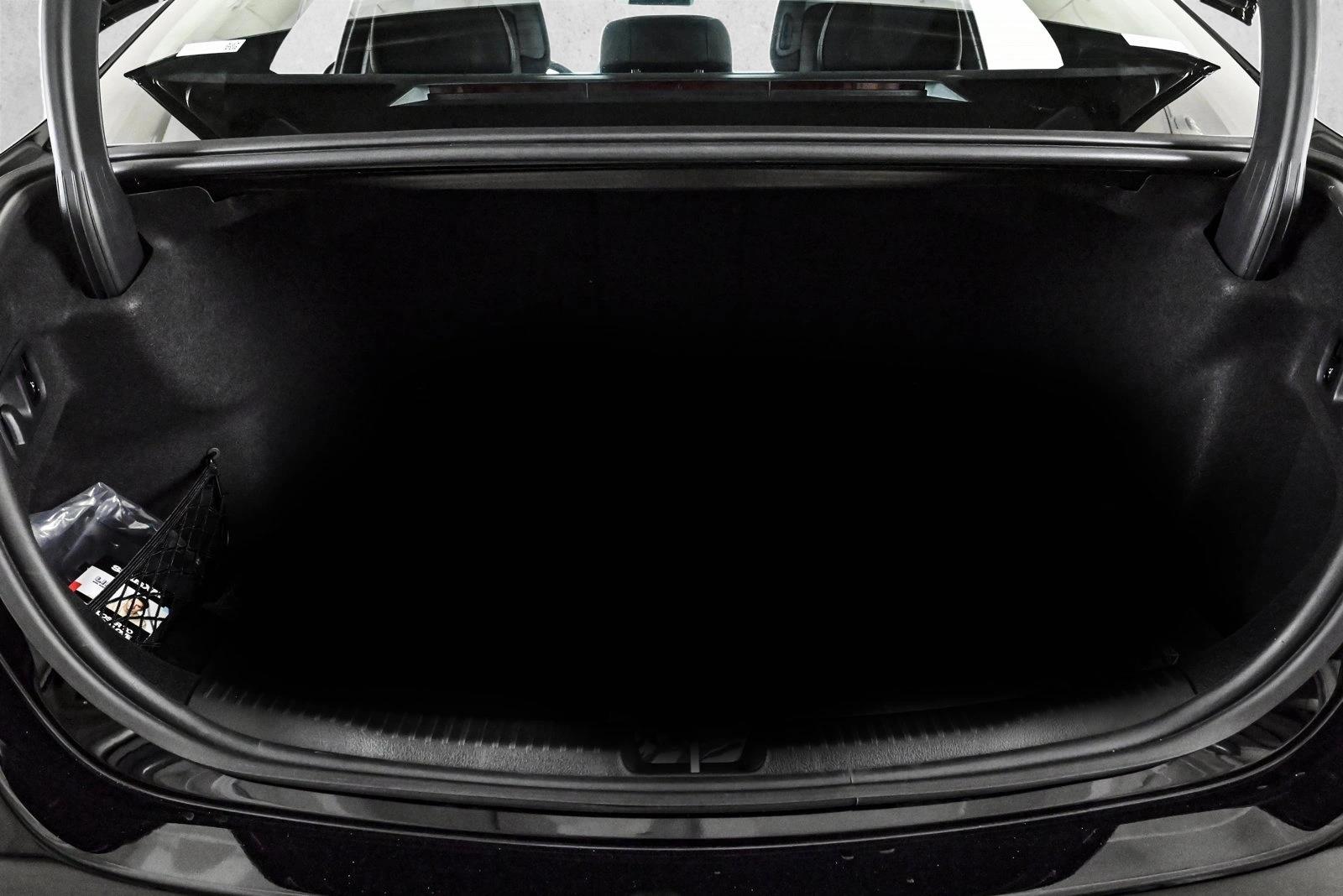 2026 MERCEDES-BENZ C-CLASS - Image 6