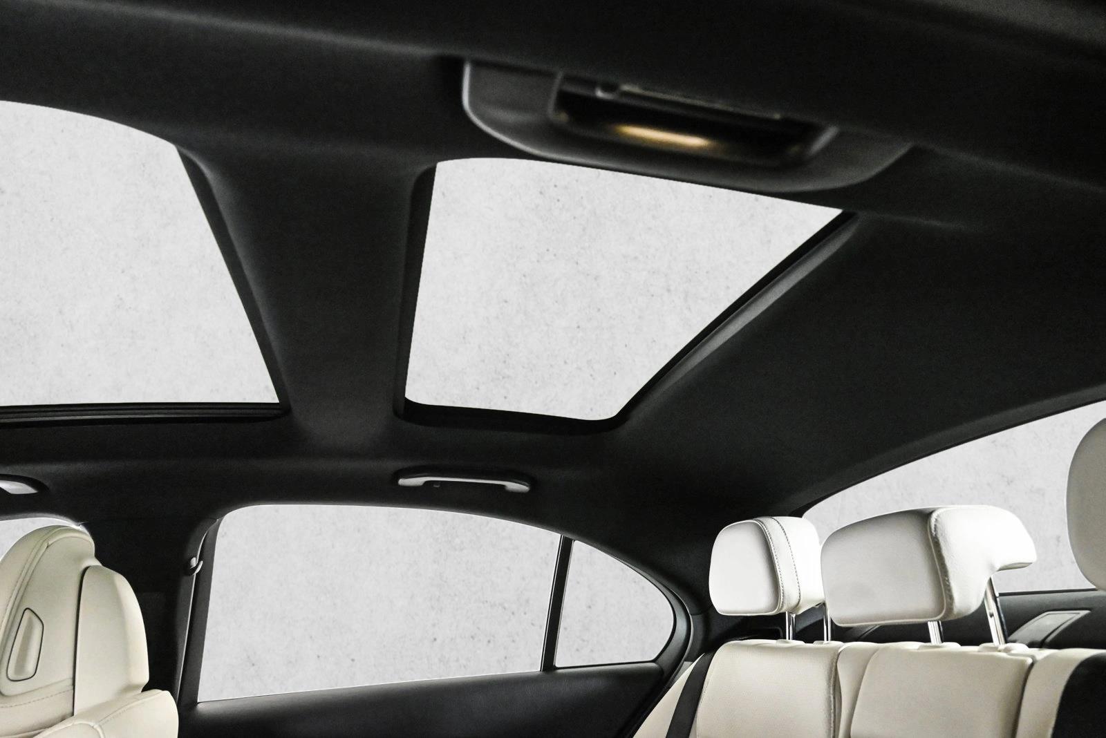 2025 MERCEDES-BENZ C-CLASS - Image 21