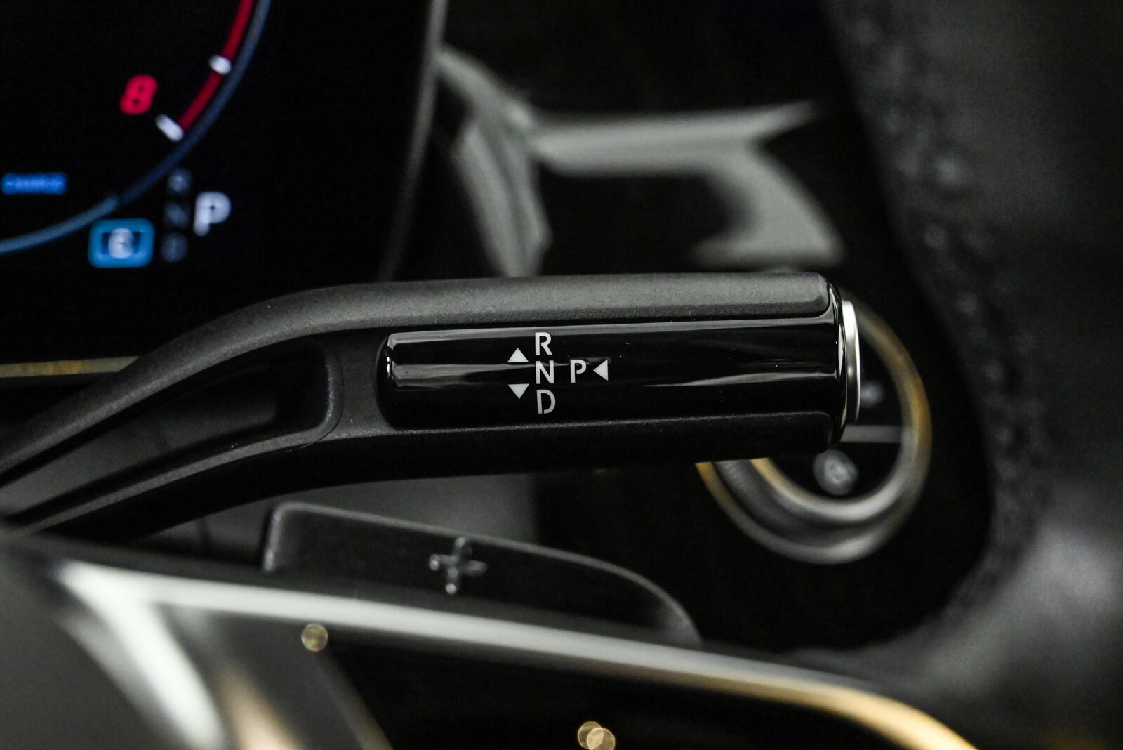 2025 MERCEDES-BENZ GLC-CLASS - Image 13