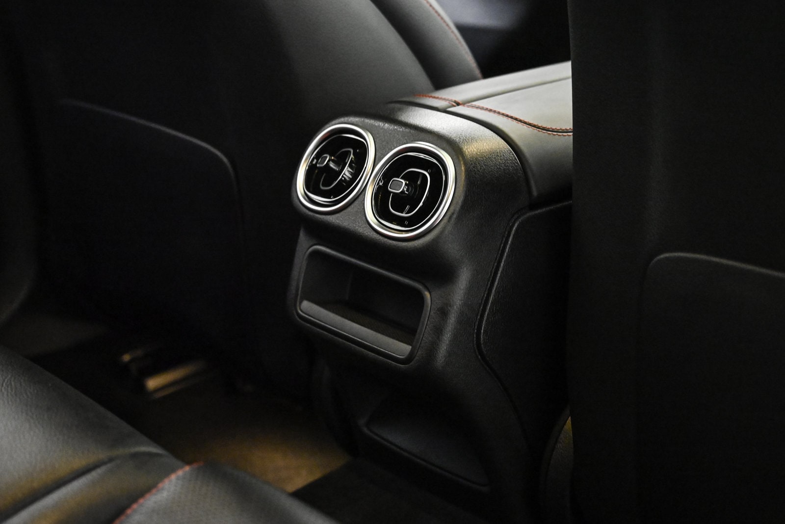 2026 MERCEDES-BENZ GLC-CLASS - Image 19