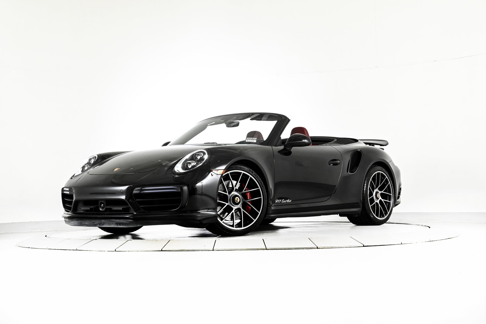 2018 PORSCHE 911 - Image 2