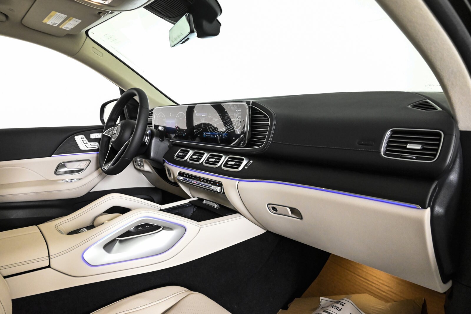 2026 MERCEDES-BENZ GLS-CLASS - Image 25