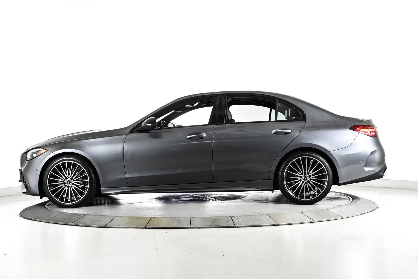 2025 MERCEDES-BENZ C-CLASS - Image 9