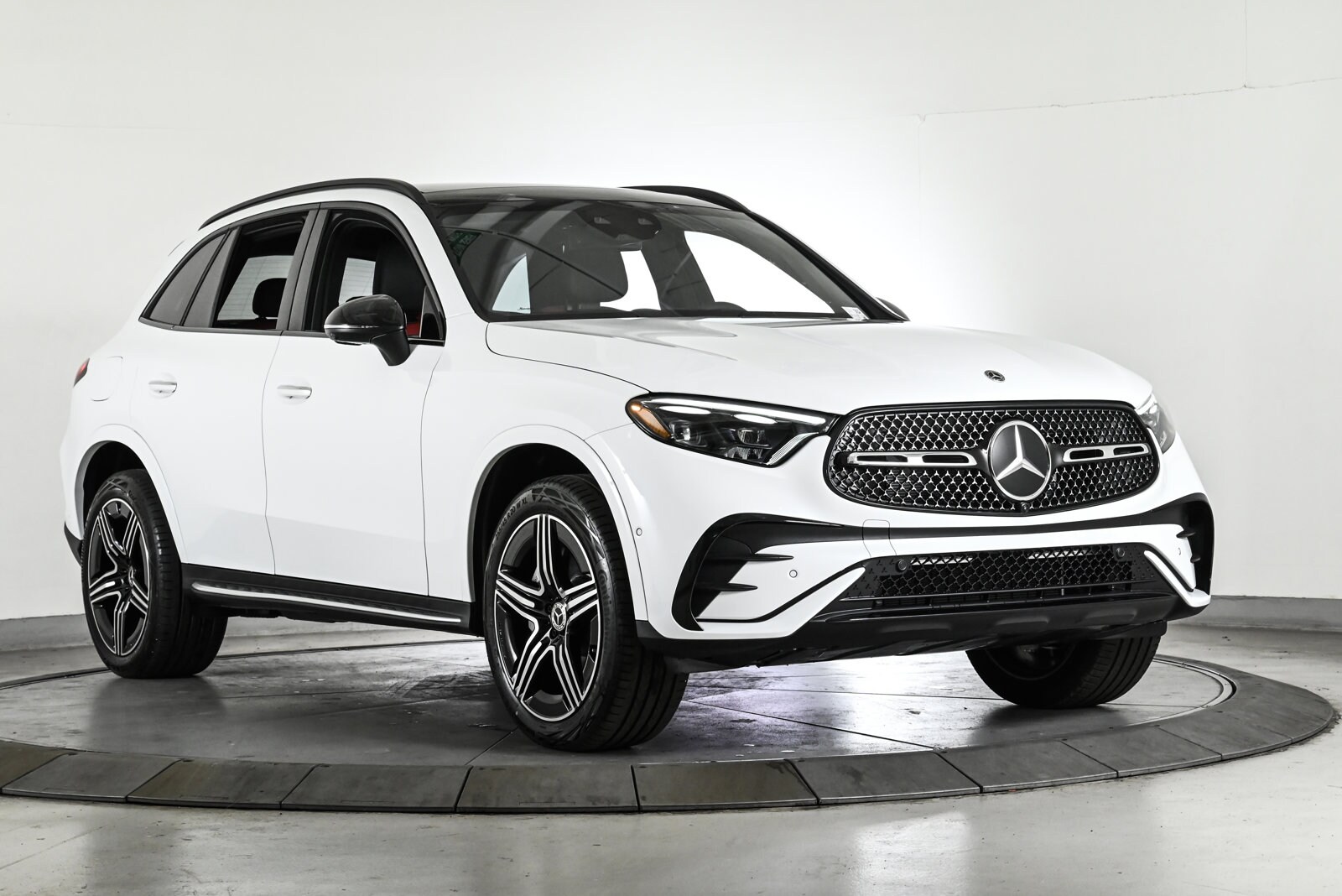 2026 MERCEDES-BENZ GLC-CLASS - Image 3
