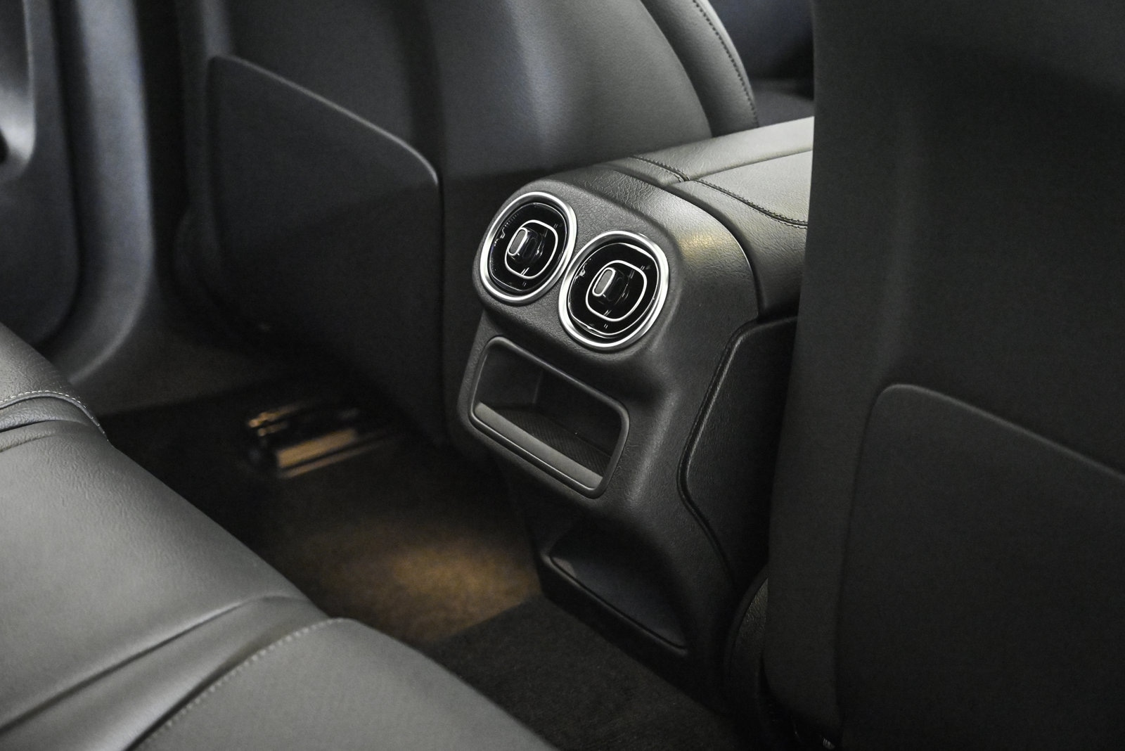 2026 MERCEDES-BENZ GLC-CLASS - Image 19