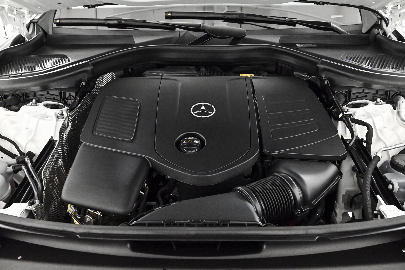 2025 MERCEDES-BENZ GLC-CLASS - Image 13