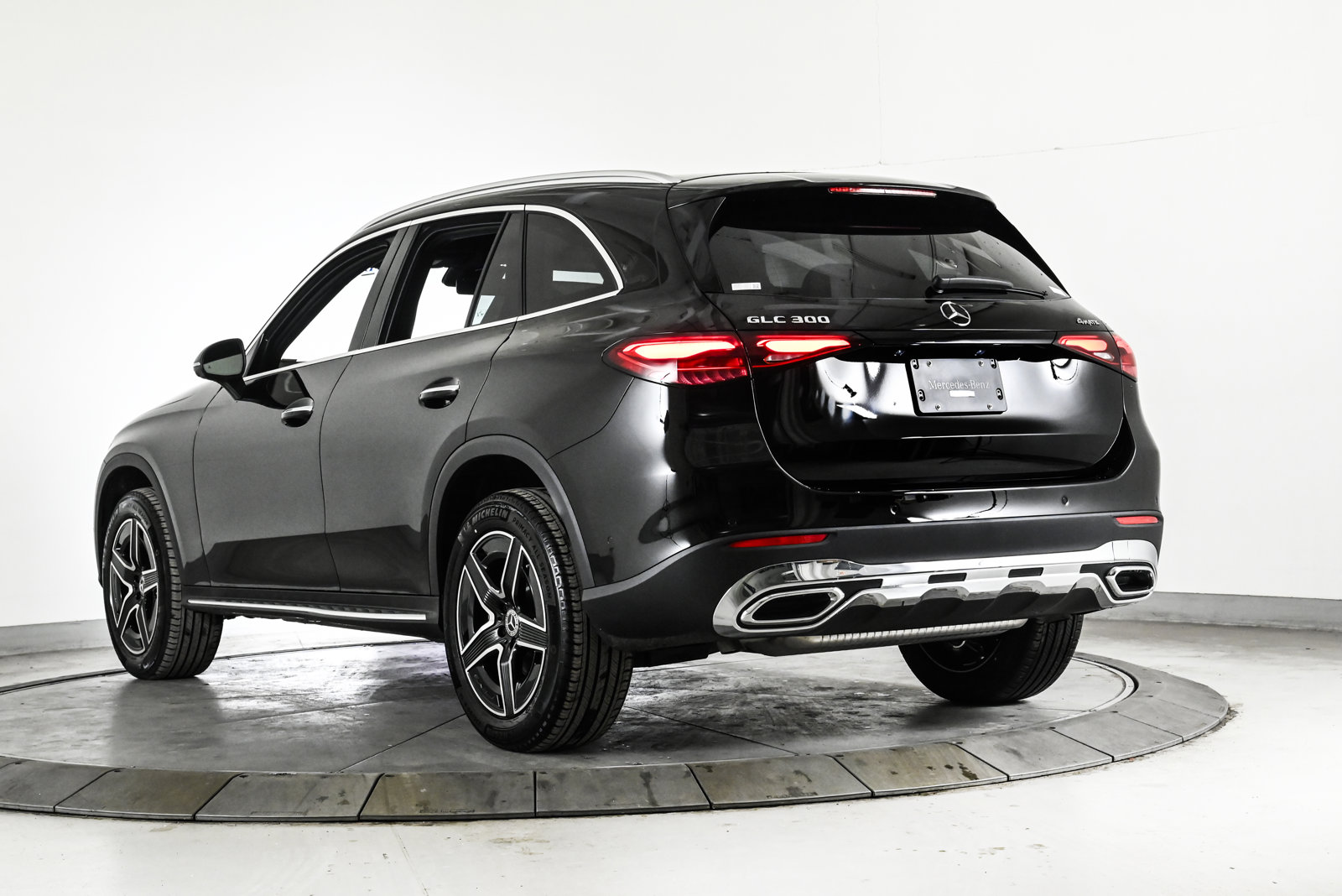 2026 MERCEDES-BENZ GLC-CLASS - Image 8