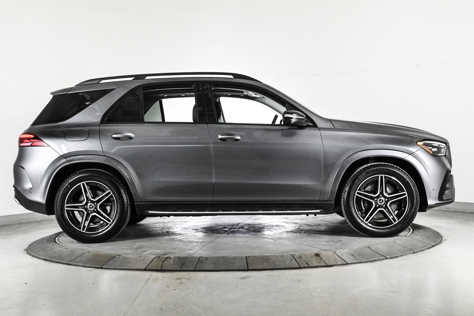 2026 MERCEDES-BENZ GLE-CLASS - Image 4