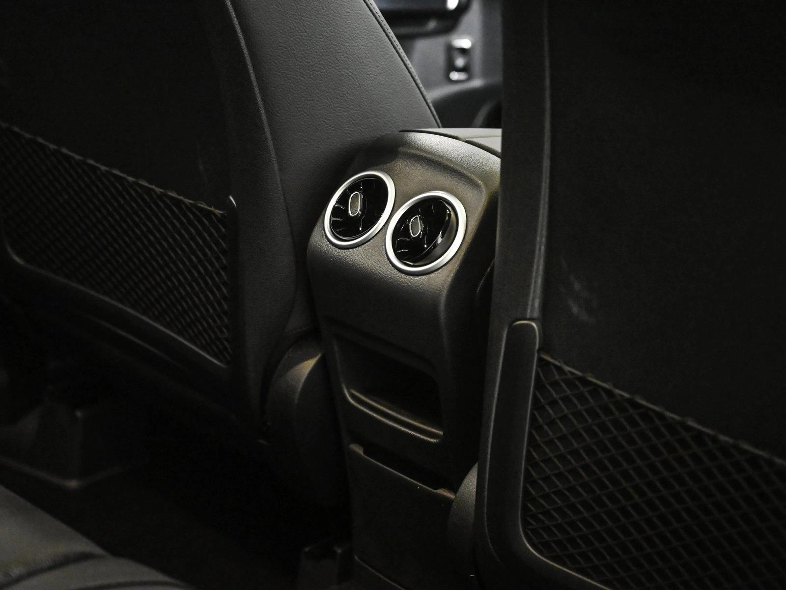 2026 MERCEDES-BENZ GLB-CLASS - Image 19