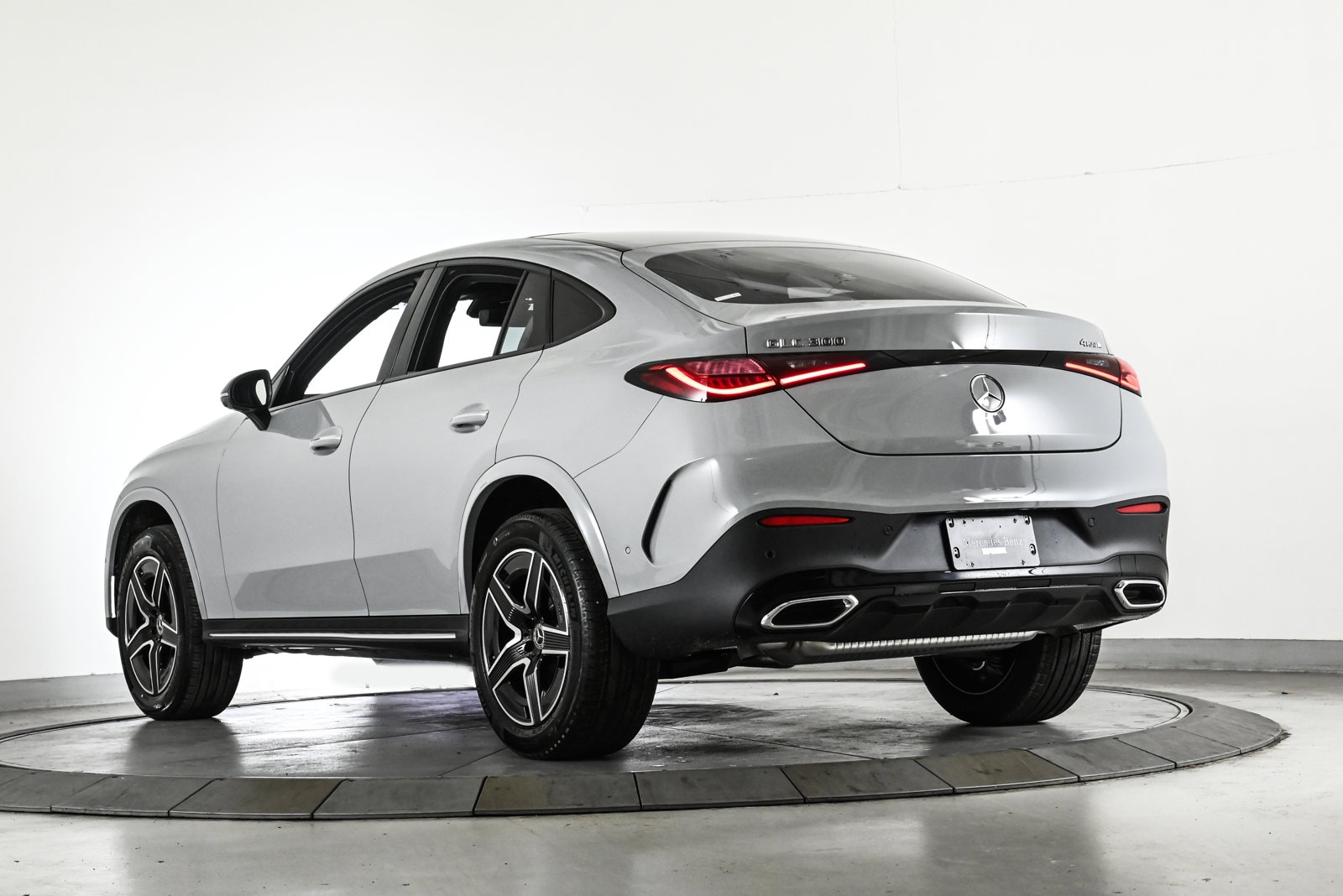 2026 MERCEDES-BENZ GLC-CLASS - Image 8