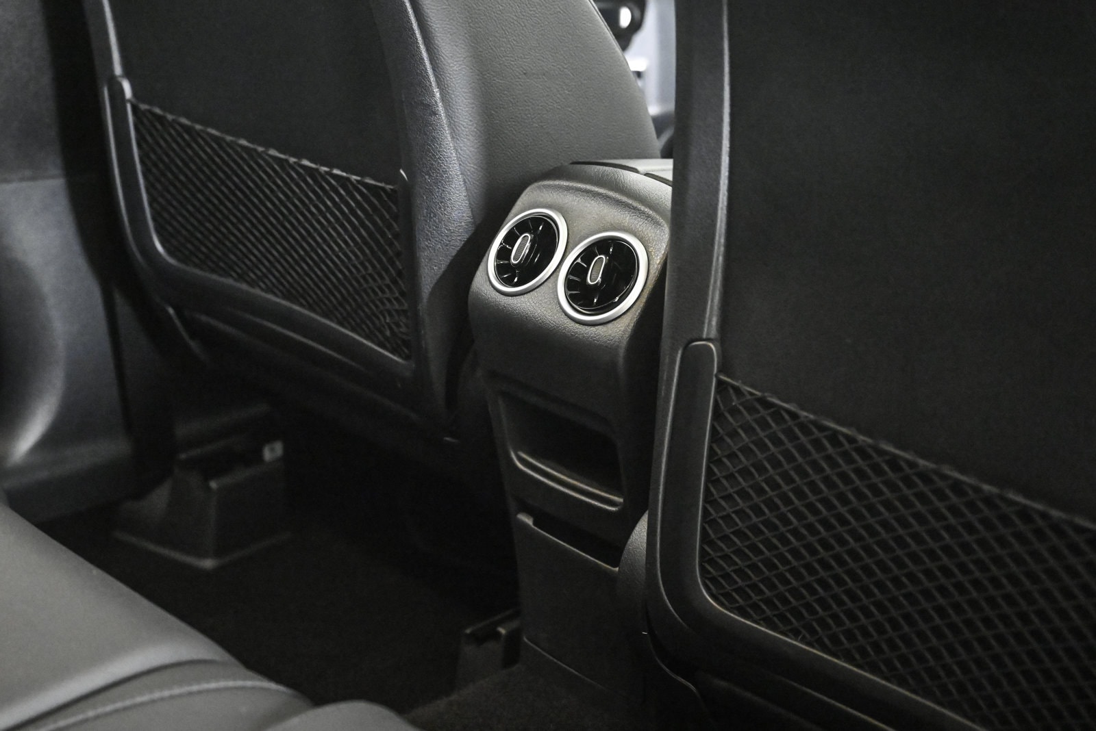 2025 MERCEDES-BENZ GLB-CLASS - Image 19