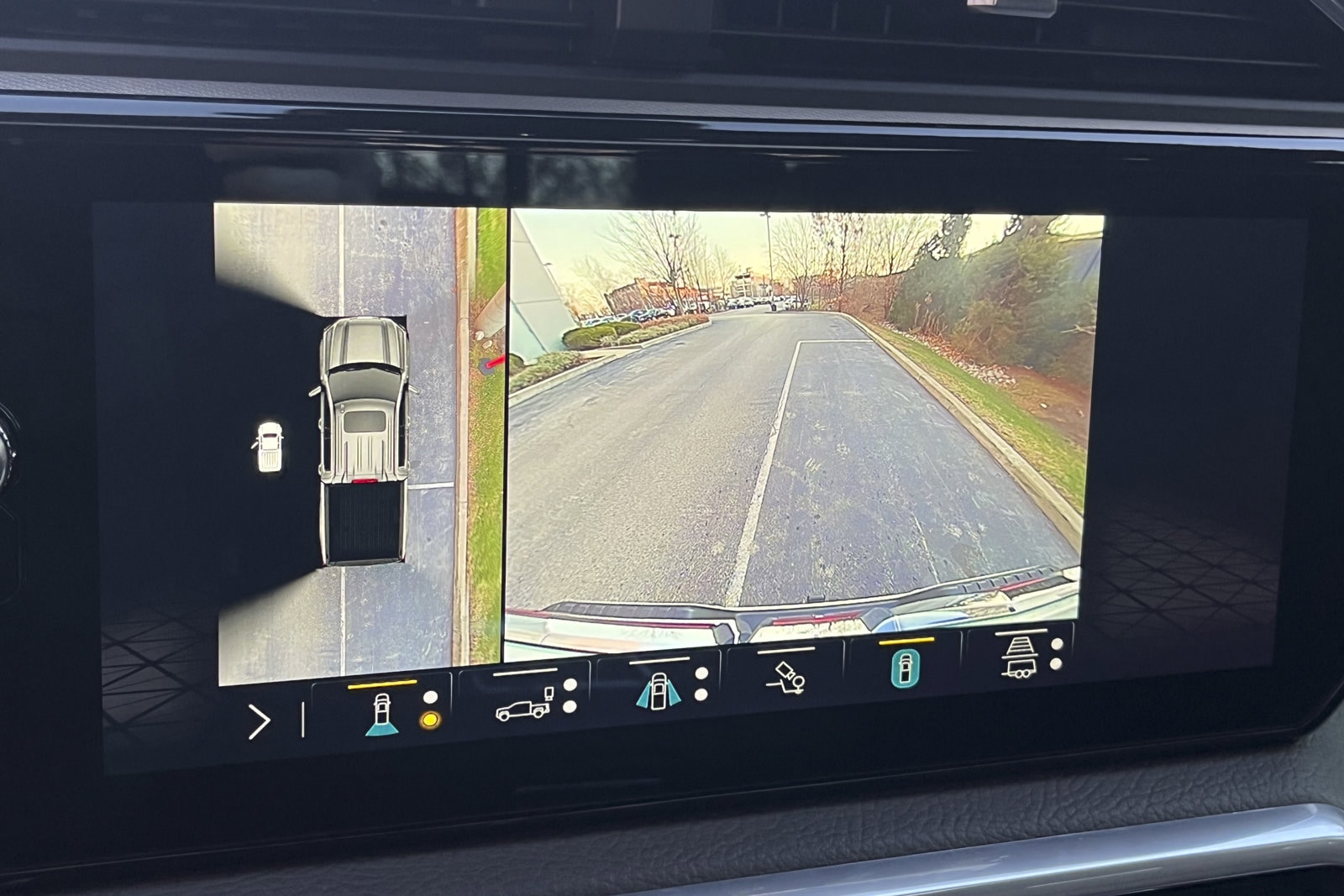 2022 GMC SIERRA - Image 13