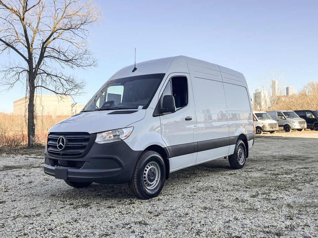 New 2026 Mercedes-Benz Sprinter Cargo Van 2500 Standard Roof I4 Diesel 144" RWD Van Cargo Van