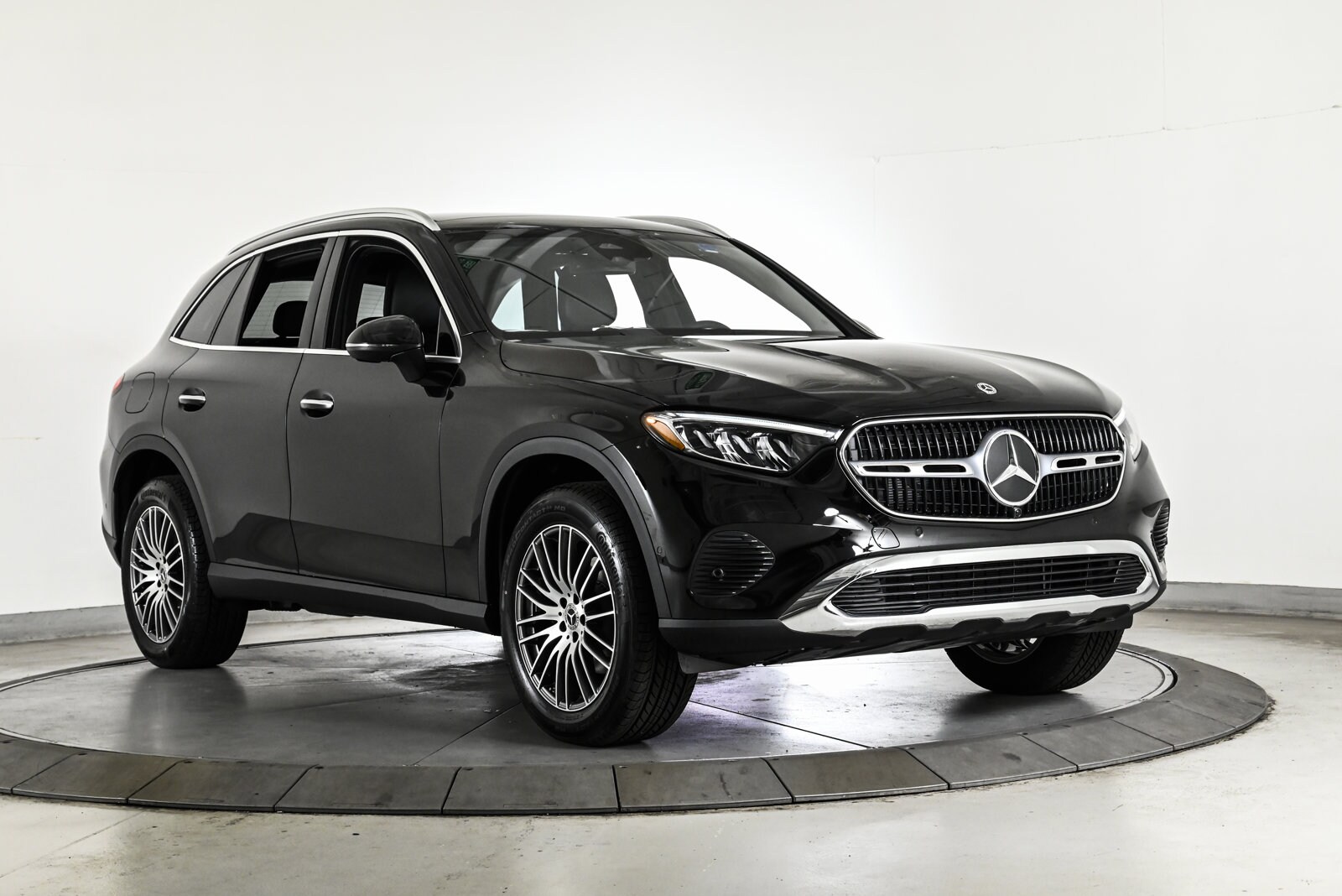 2026 MERCEDES-BENZ GLC-CLASS - Image 3