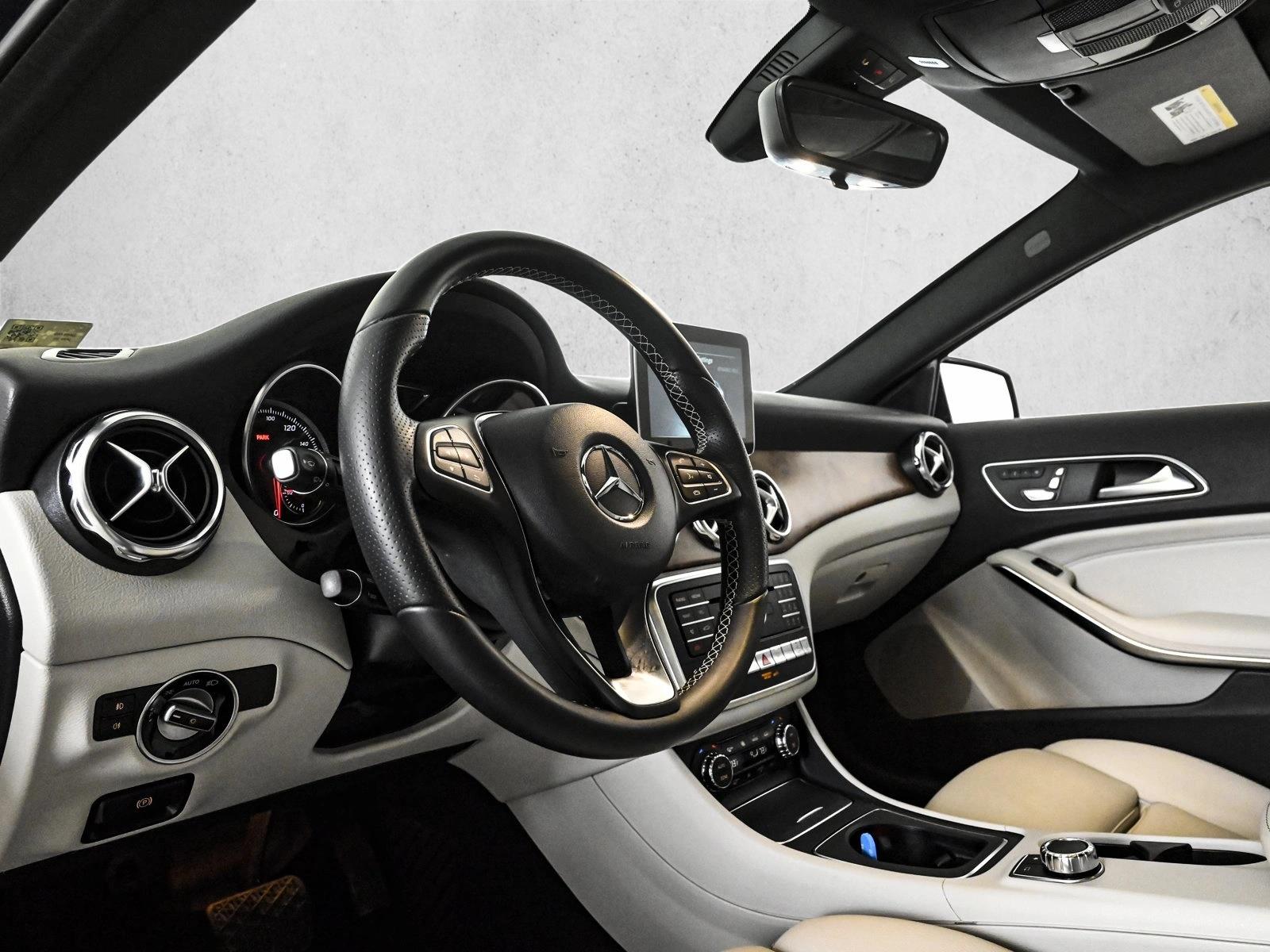 2018 MERCEDES-BENZ GLA-CLASS - Image 10