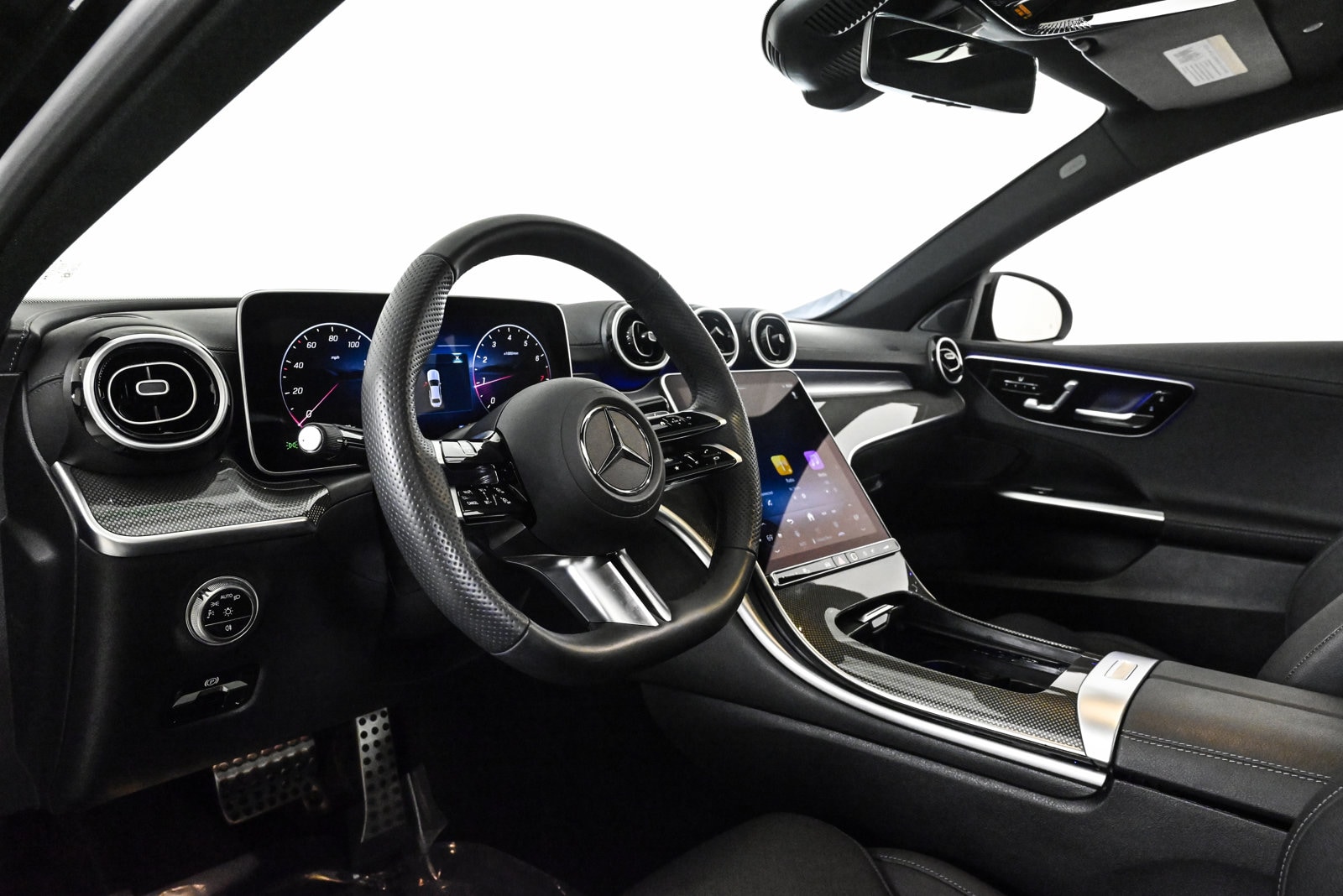 2025 MERCEDES-BENZ C-CLASS - Image 10