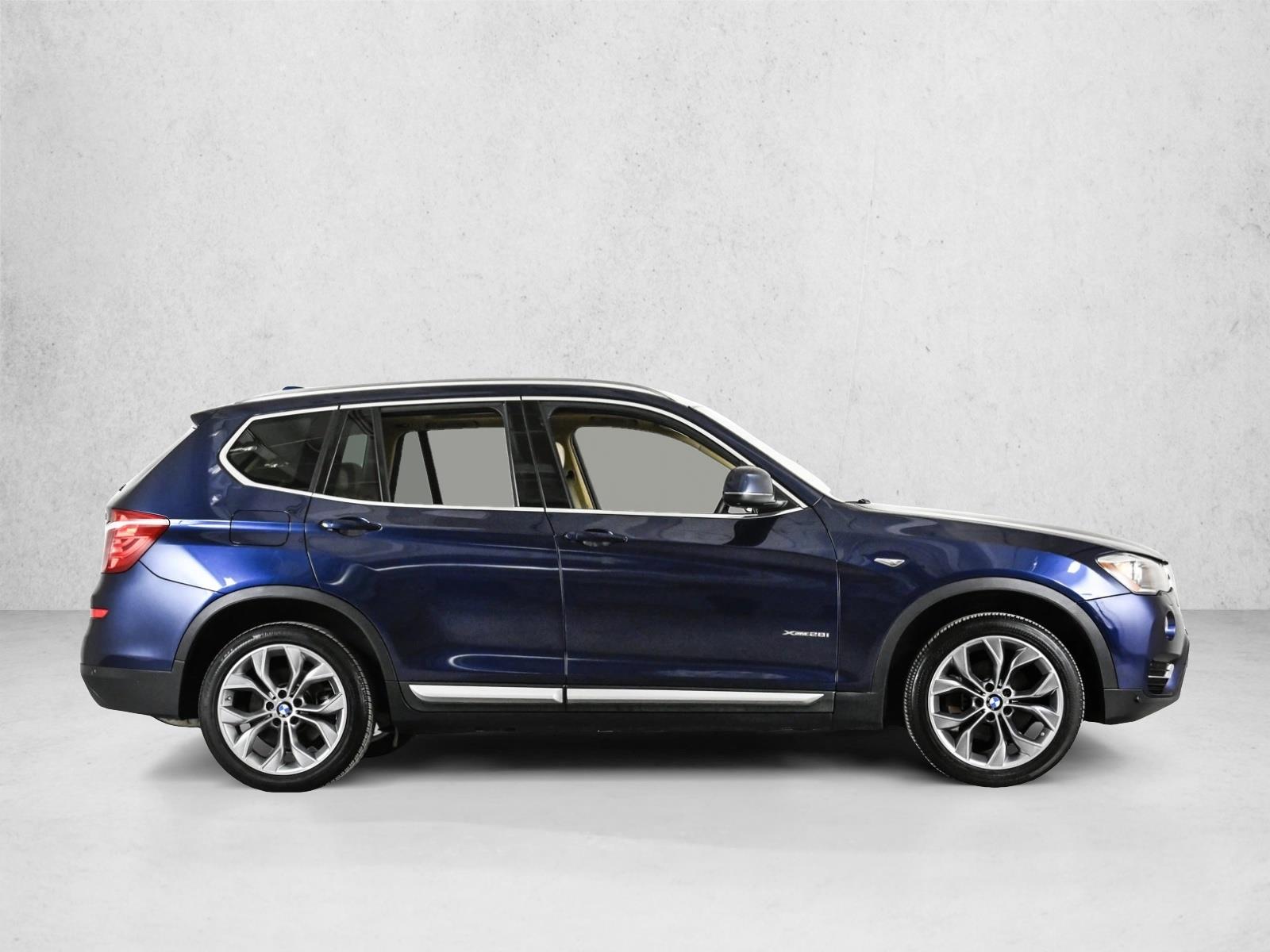 2017 BMW X3 - Image 4