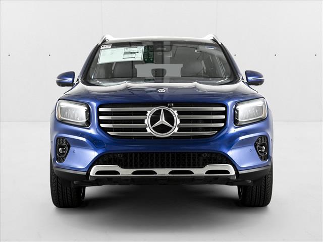 2026 Mercedes Benz GLB 250 4MATIC photo 2