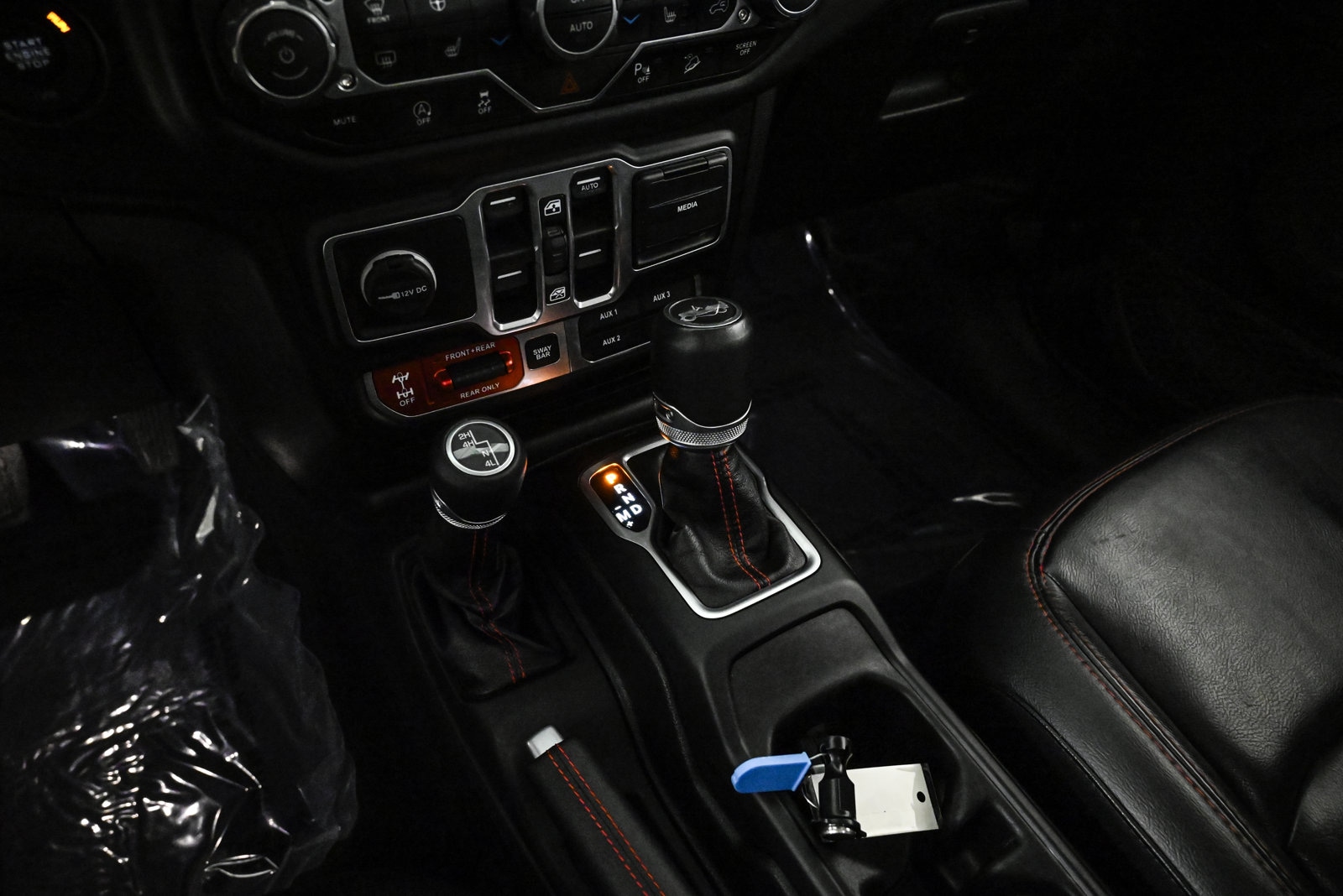 2018 JEEP WRANGLER - Image 12