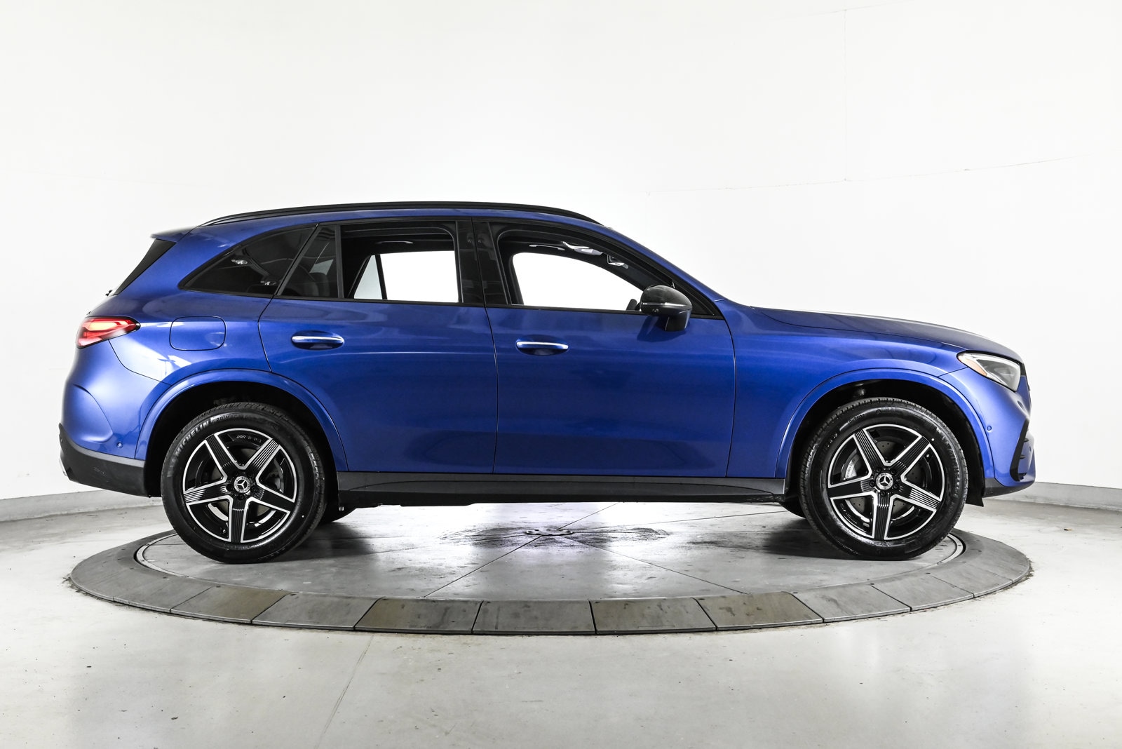 2026 MERCEDES-BENZ GLC-CLASS - Image 4