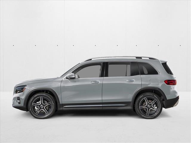 2025 Mercedes Benz GLB 250 4MATIC photo 3